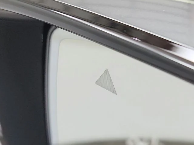 Used 2025  INFINITI SENSORY image 22