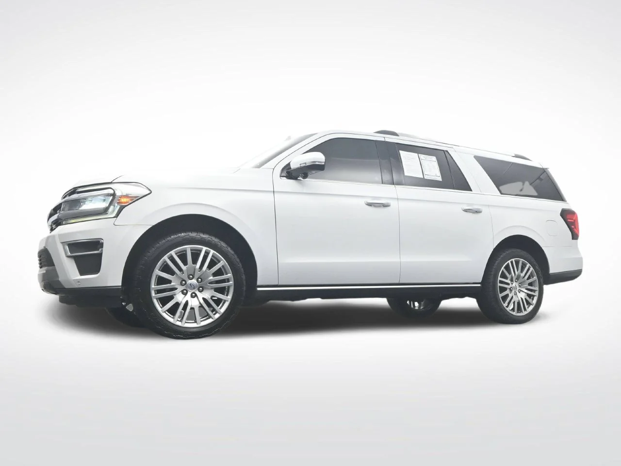 Used 2023 Oxford White Ford Limited image 45