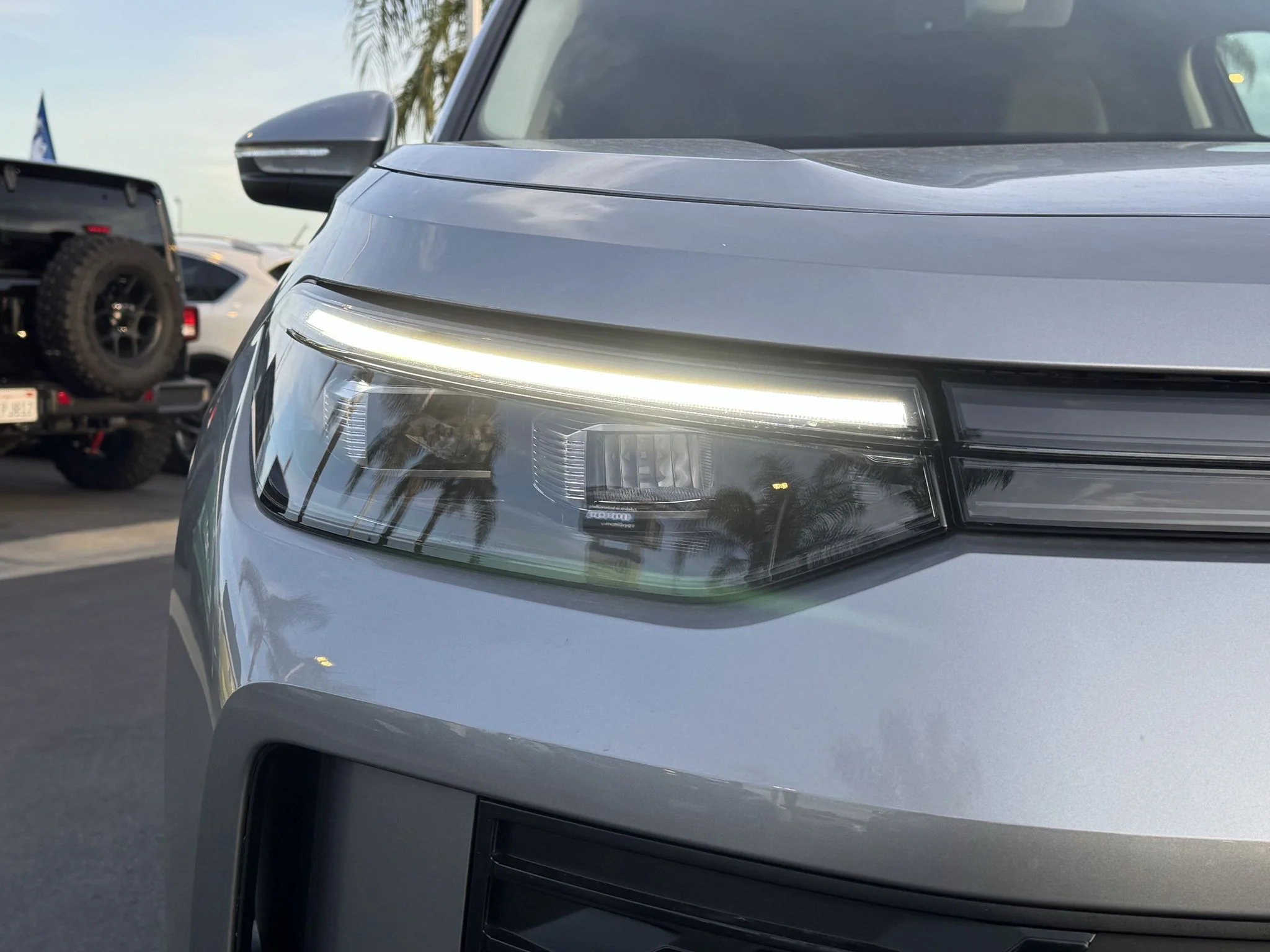 New 2026 Pyrite Silver Metallic Volkswagen SE image 11