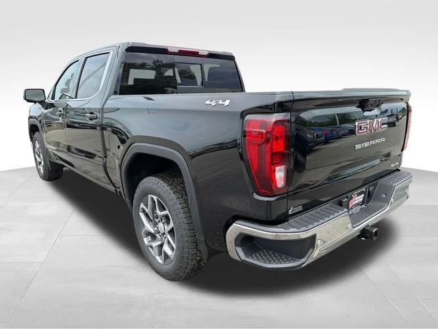 2026 GMC Sierra 1500 SLE - Photo 5