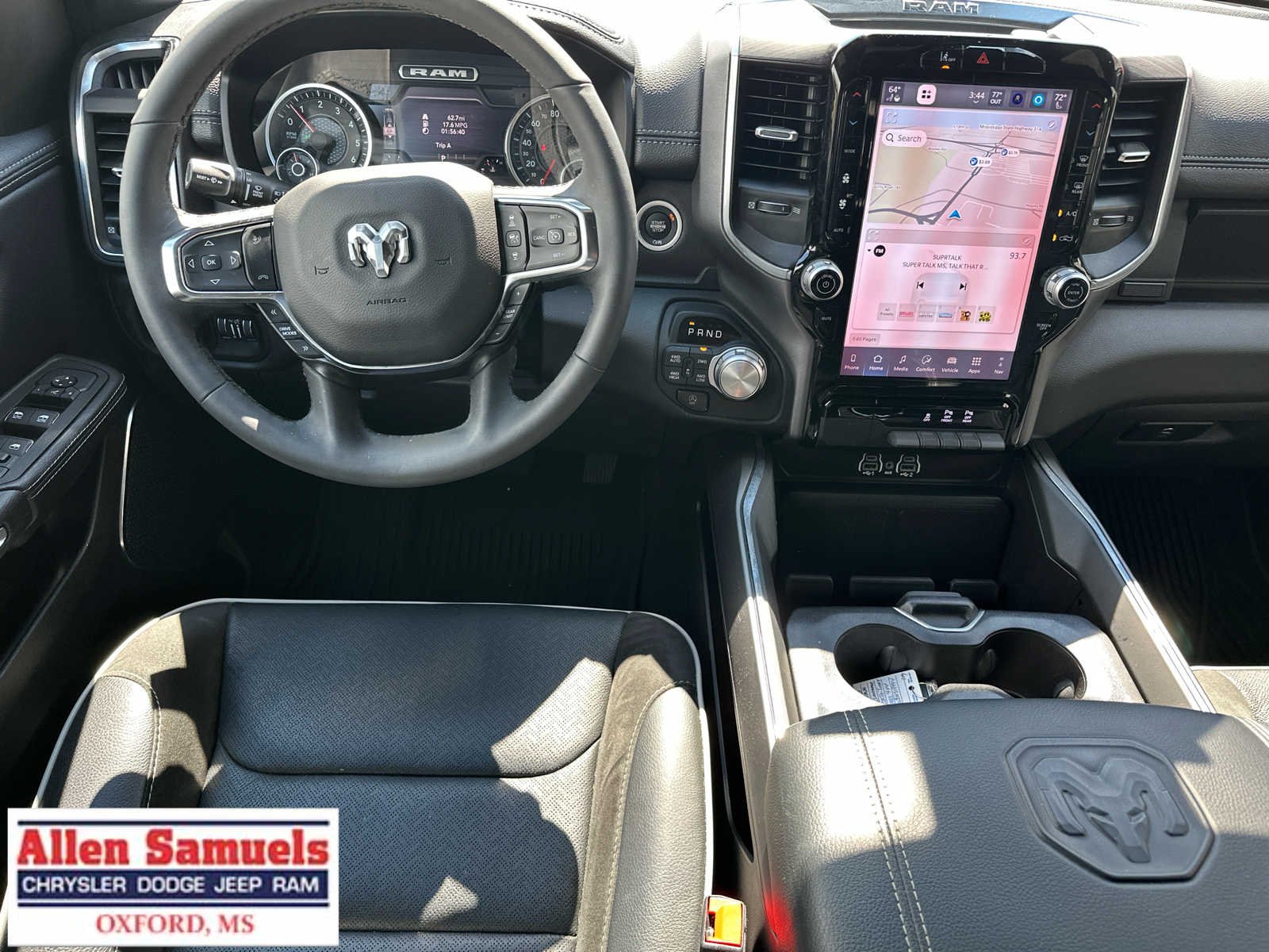 Used 2025 Bright White Clearcoat Ram Laramie image 19