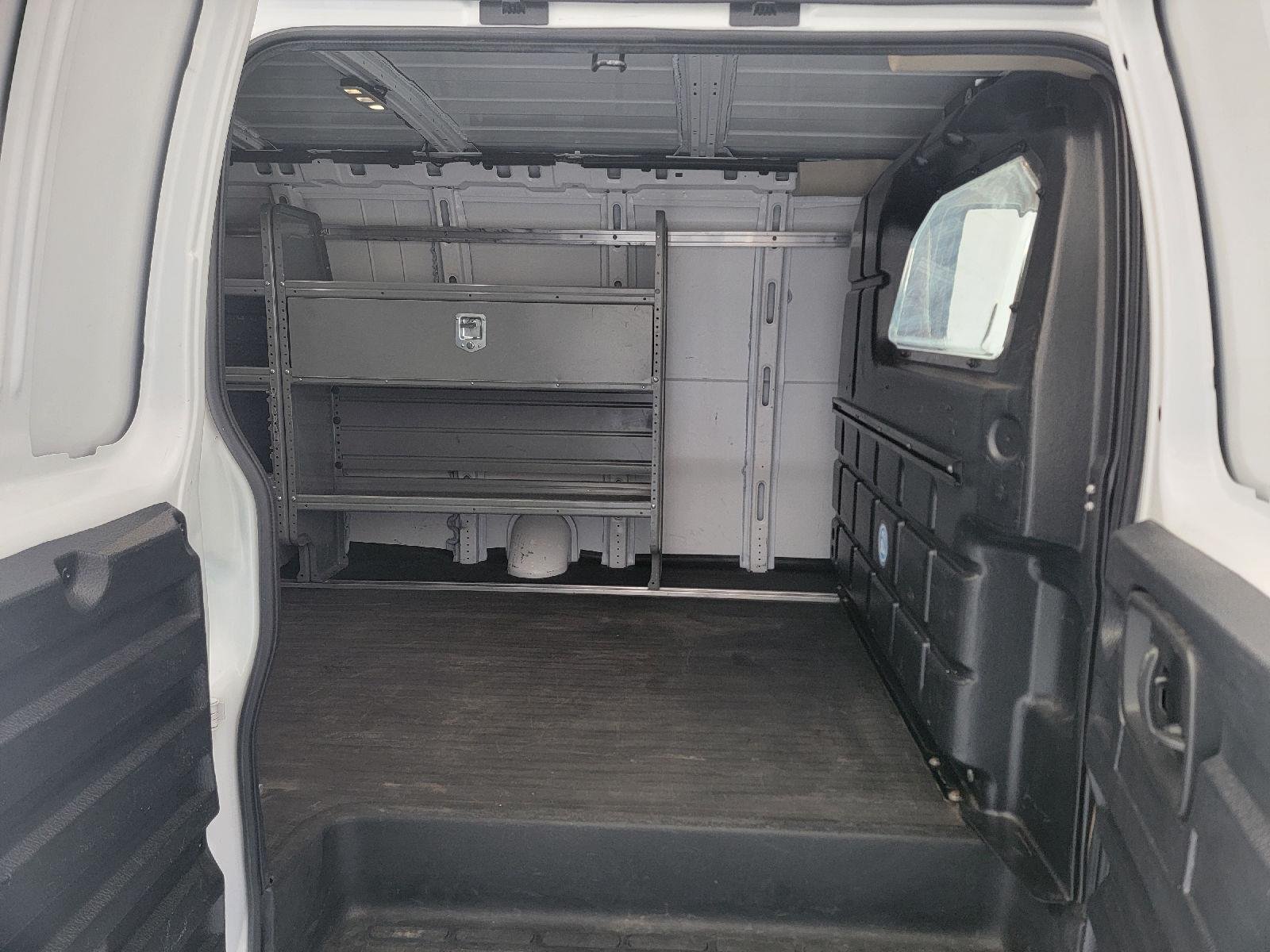 2020 Chevrolet Express Cargo Work Van - Photo 28