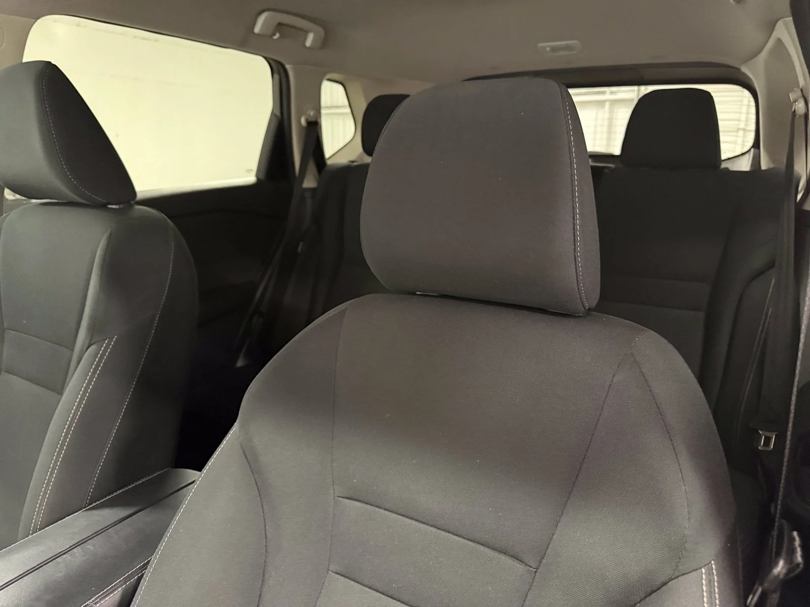 Used 2024 Gray Nissan S image 19