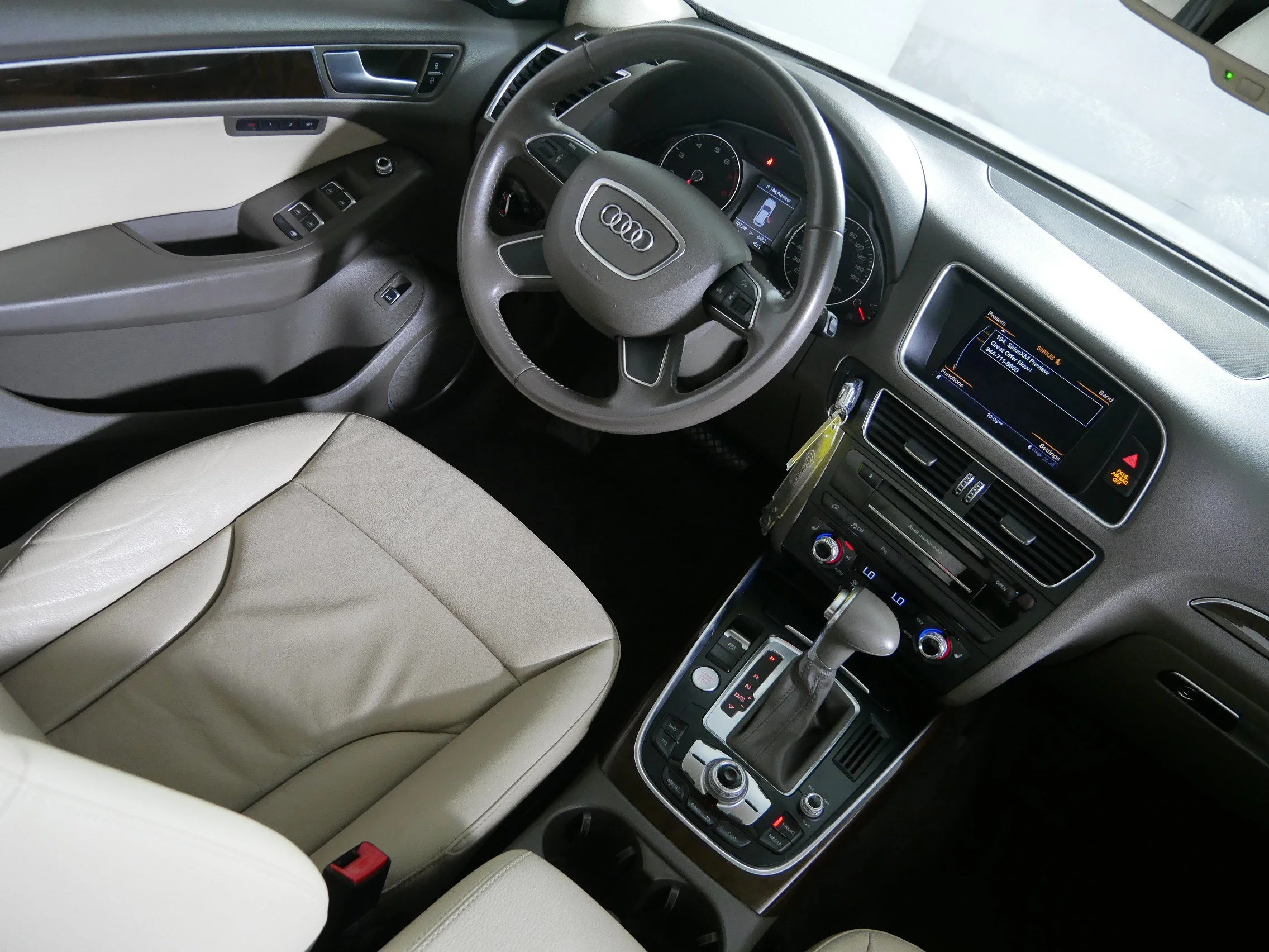 Used 2014 Ibis White Audi Premium Plus image 9