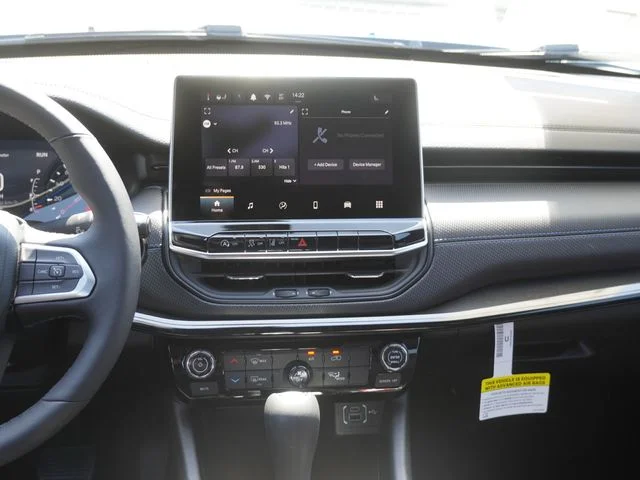 2026 Jeep Compass Latitude Altitude - Photo 15