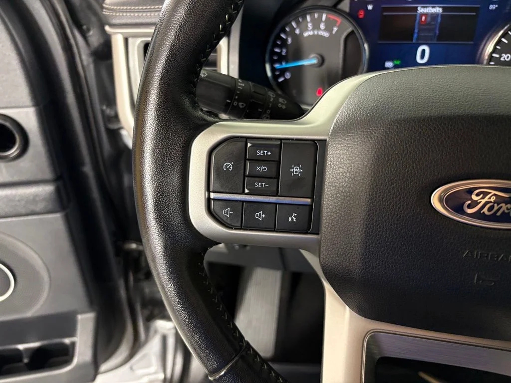 Used 2024 Silver Ford XLT image 24