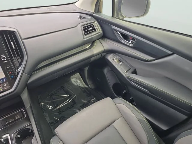 Used 2023 White Subaru Onyx Edition Limited image 11