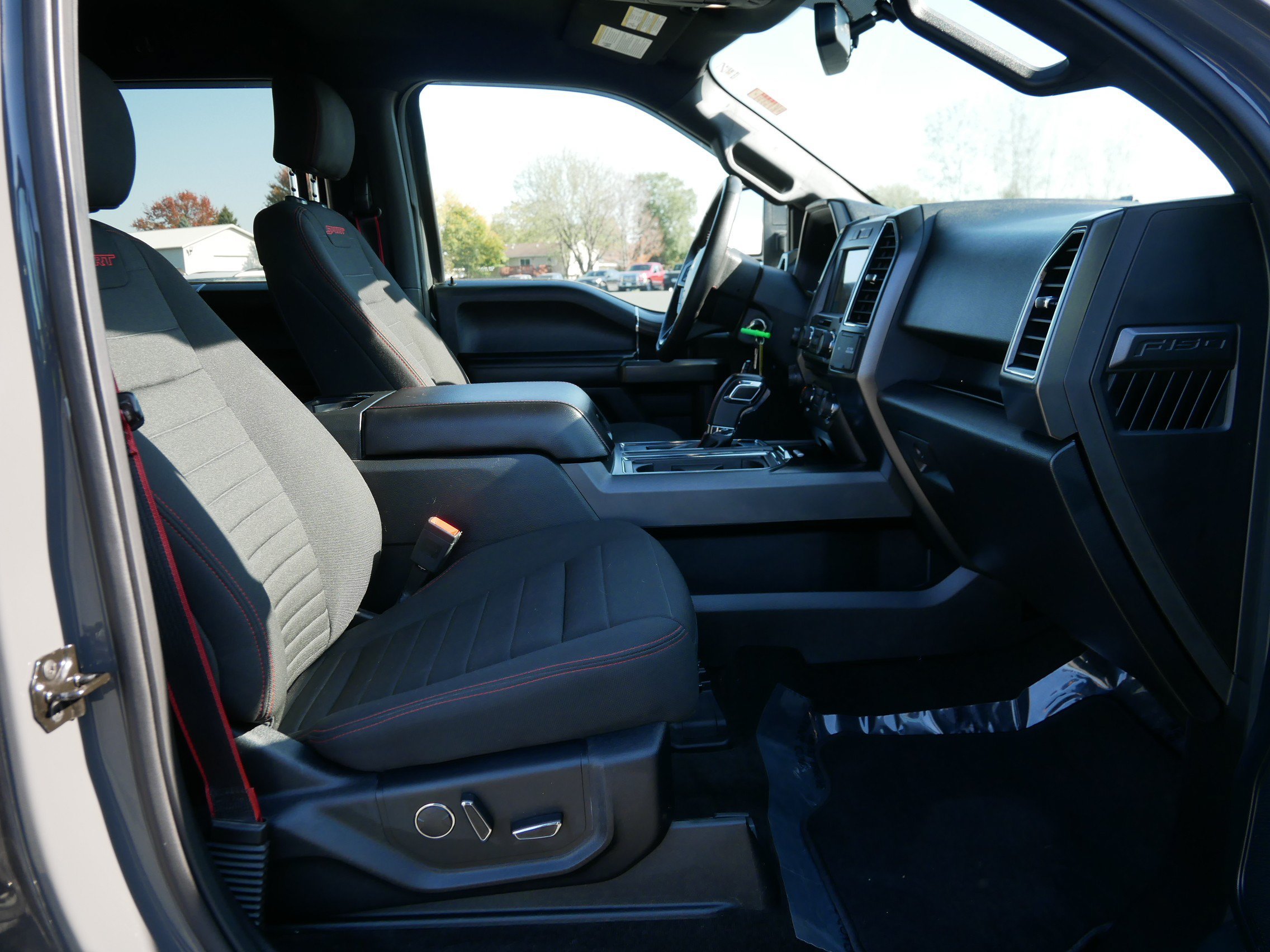 Certified Used 2018 Black Ford XLT image 14