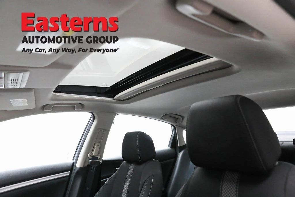 Used 2021 Silver Honda EX image 30