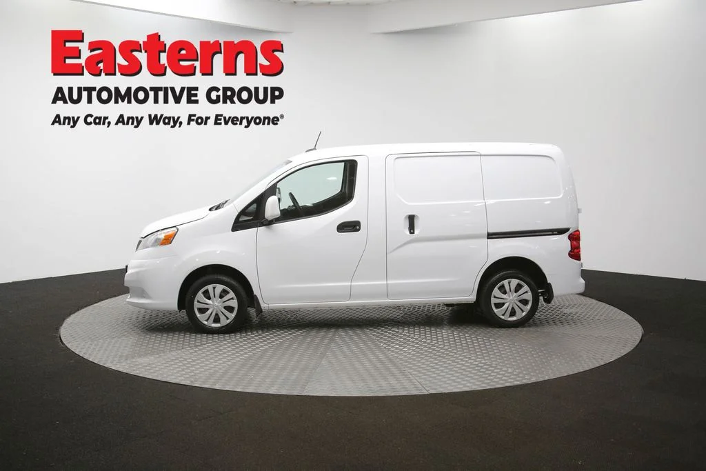 Used 2021 White Nissan SV image 58