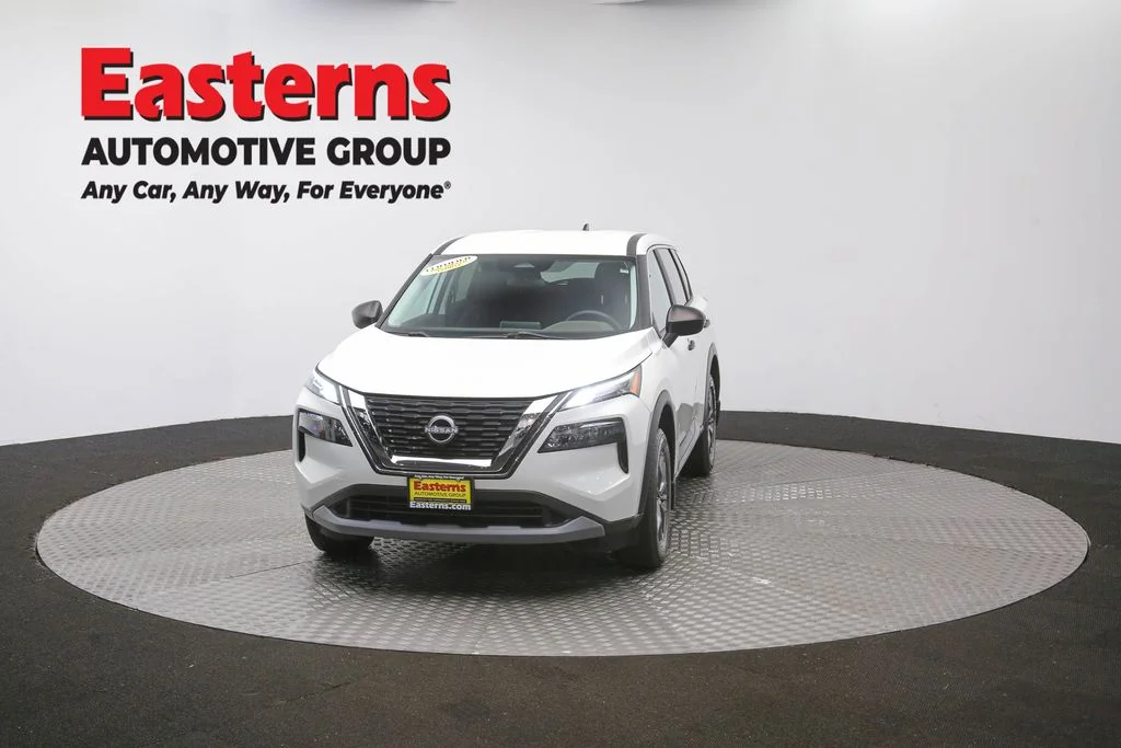 Used 2023 White Nissan S image 53