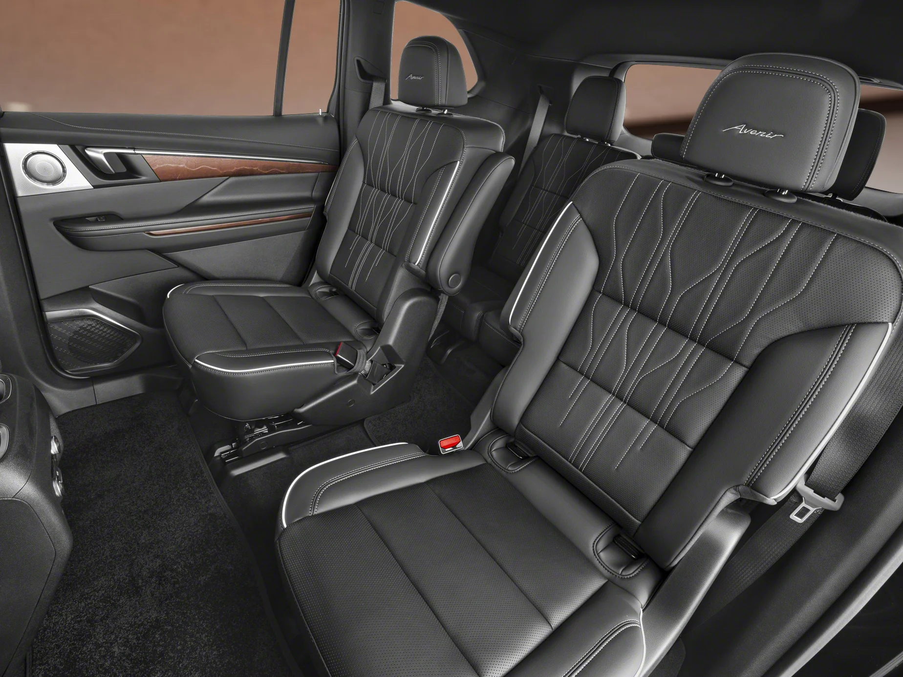 New 2026 Black Buick AWD 4dr Avenir image 9