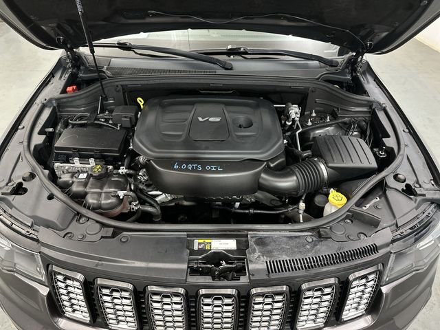 Used 2019 Gray Jeep Altitude image 21