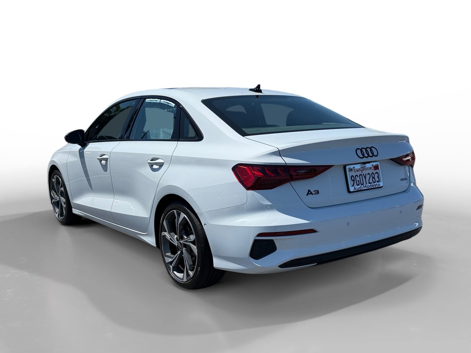 Used 2023 Glacier White Audi 40 Premium Plus image 3