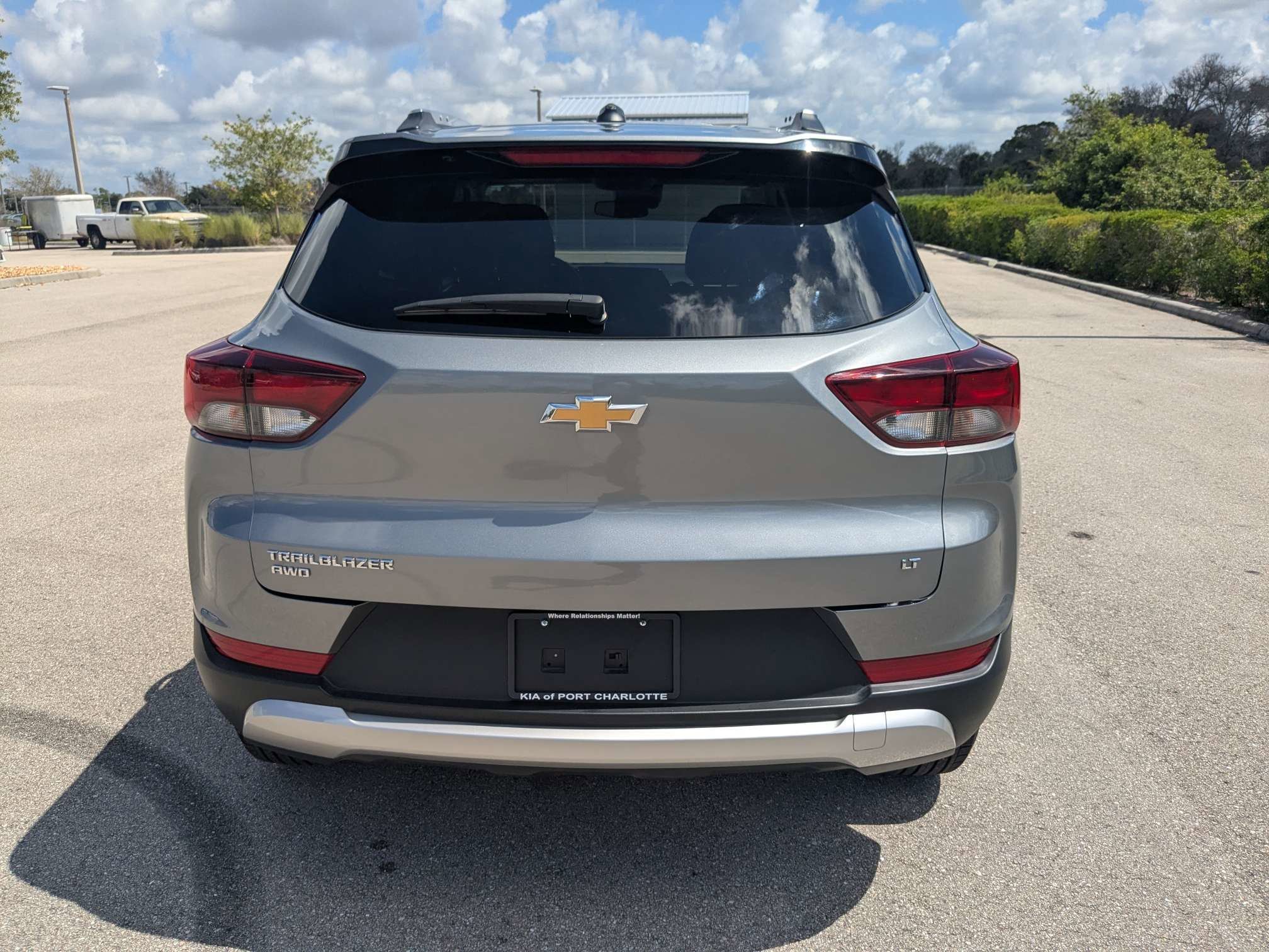 Used 2025 Sterling Gray Metallic Chevrolet LT image 6
