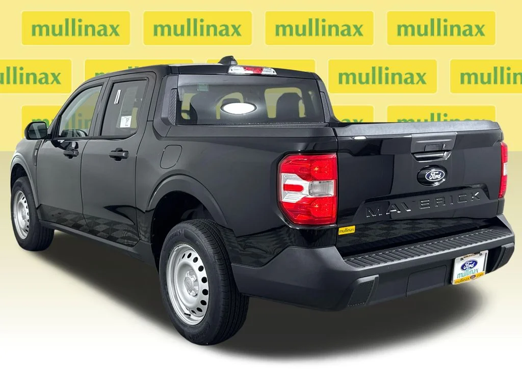 New 2026 Black Ford XL image 3
