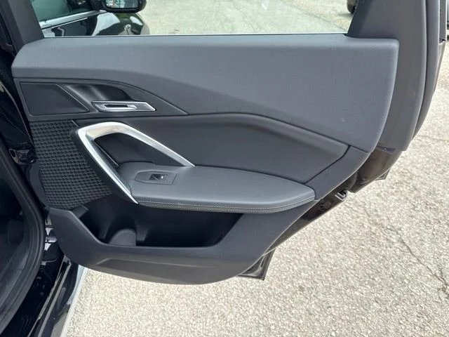 Used 2025 Black BMW xDrive28i image 24