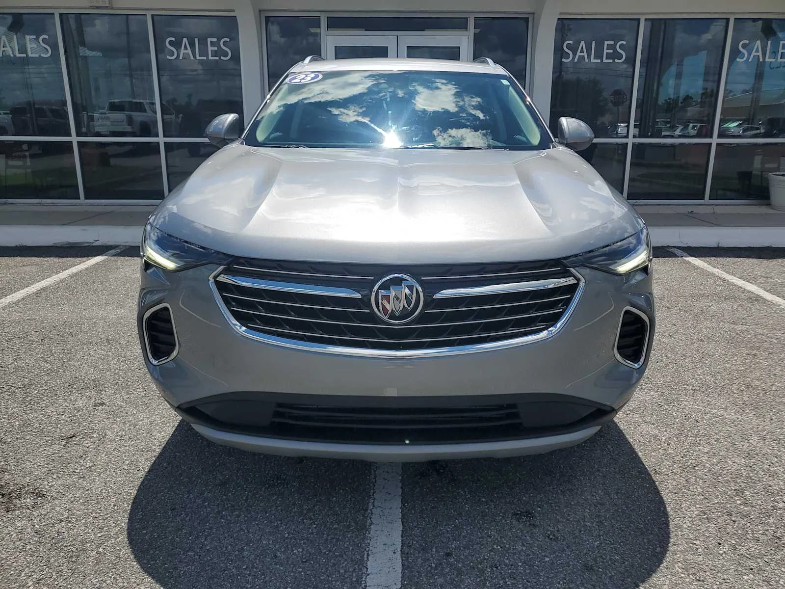 Used 2023 MOONSTONE GRAY METALLIC Buick Essence image 12