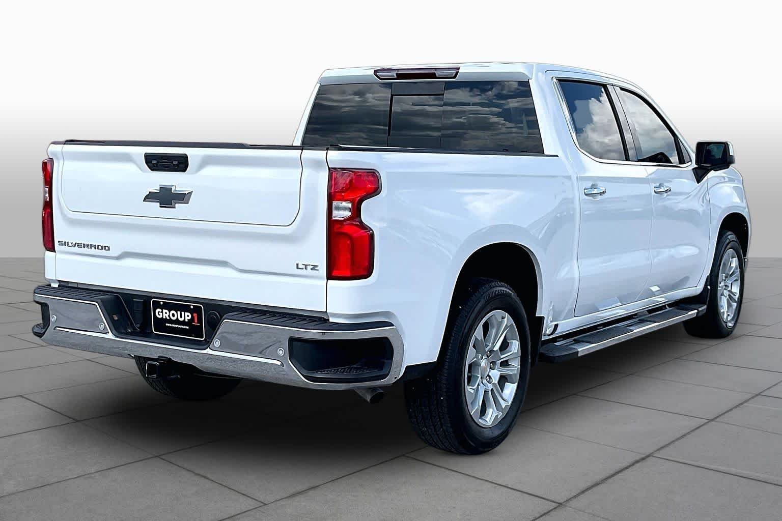 Certified Used 2025 Summit White Chevrolet LTZ image 13