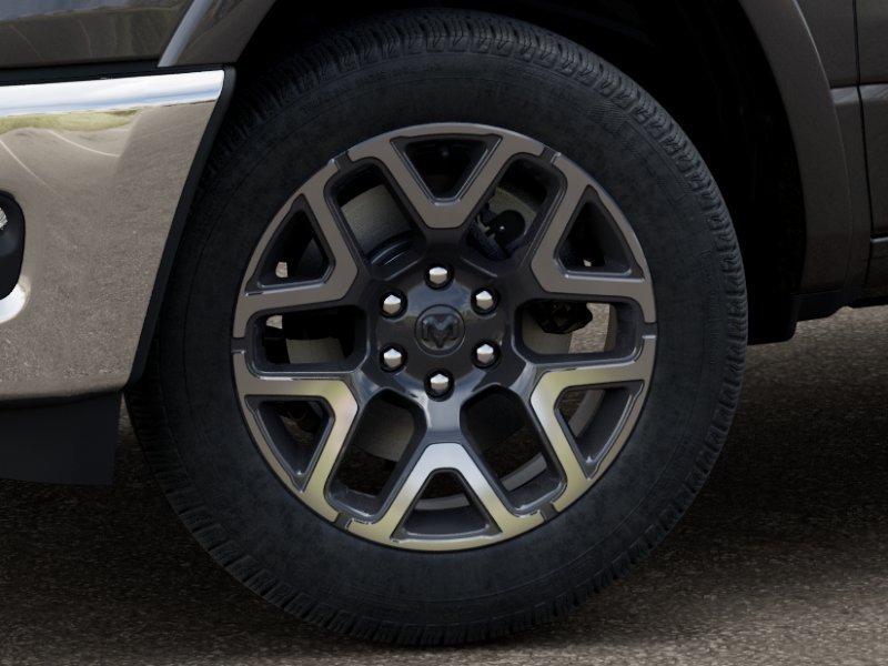 New 2026 Granite Crystal Metallic Clear-Coat Exterior Paint RAM Laramie image 35