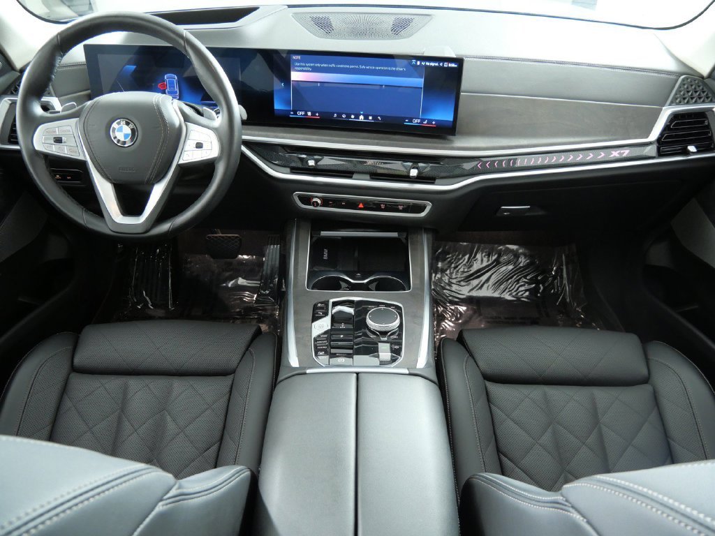 Certified Used 2025 Skyscraper Grey Metallic BMW xDrive40i image 6