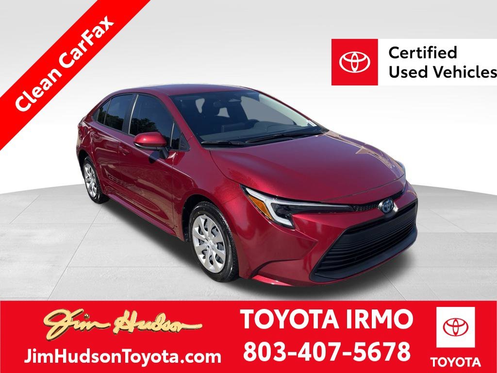Used 2025 Red Toyota LE image 1