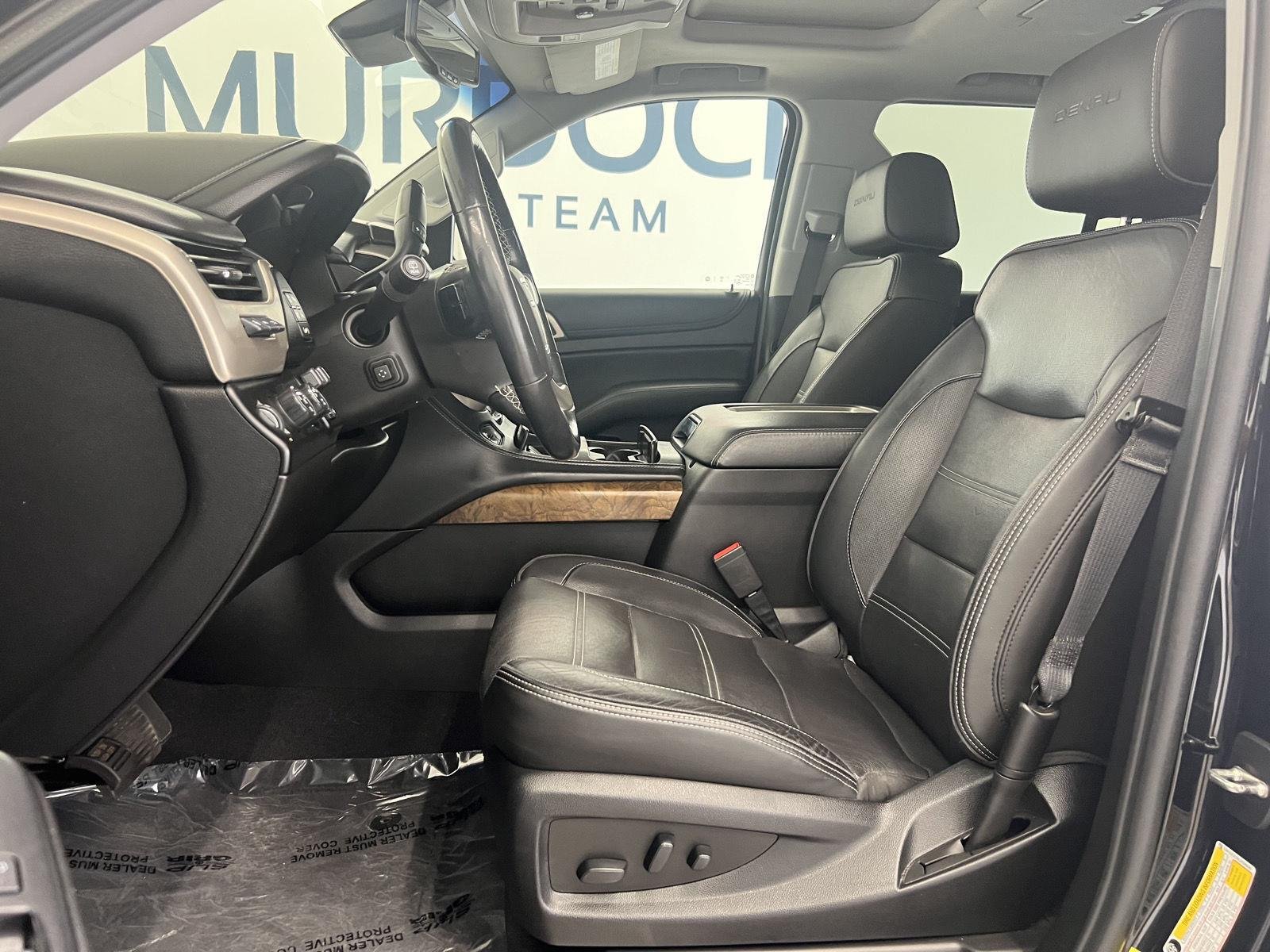 2020 GMC Yukon Denali - Photo 4