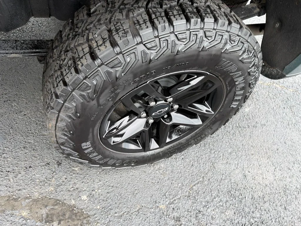 Used 2025 Gray Chevrolet Custom Trail Boss image 11