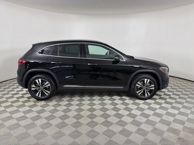 New 2026 Night Black Mercedes-Benz GLA 250 image 20