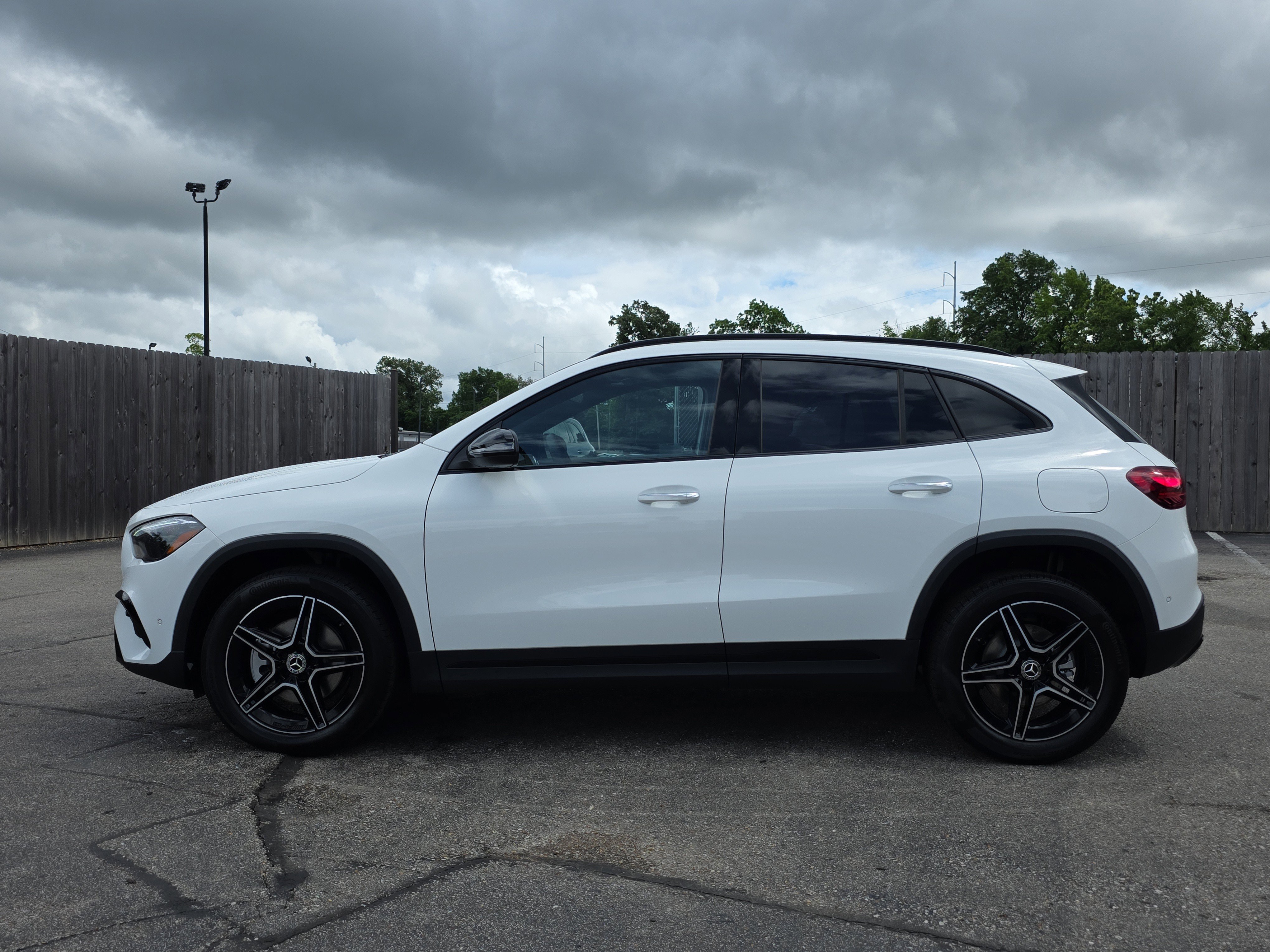 New 2026 Polar White Mercedes-Benz GLA 250 image 30