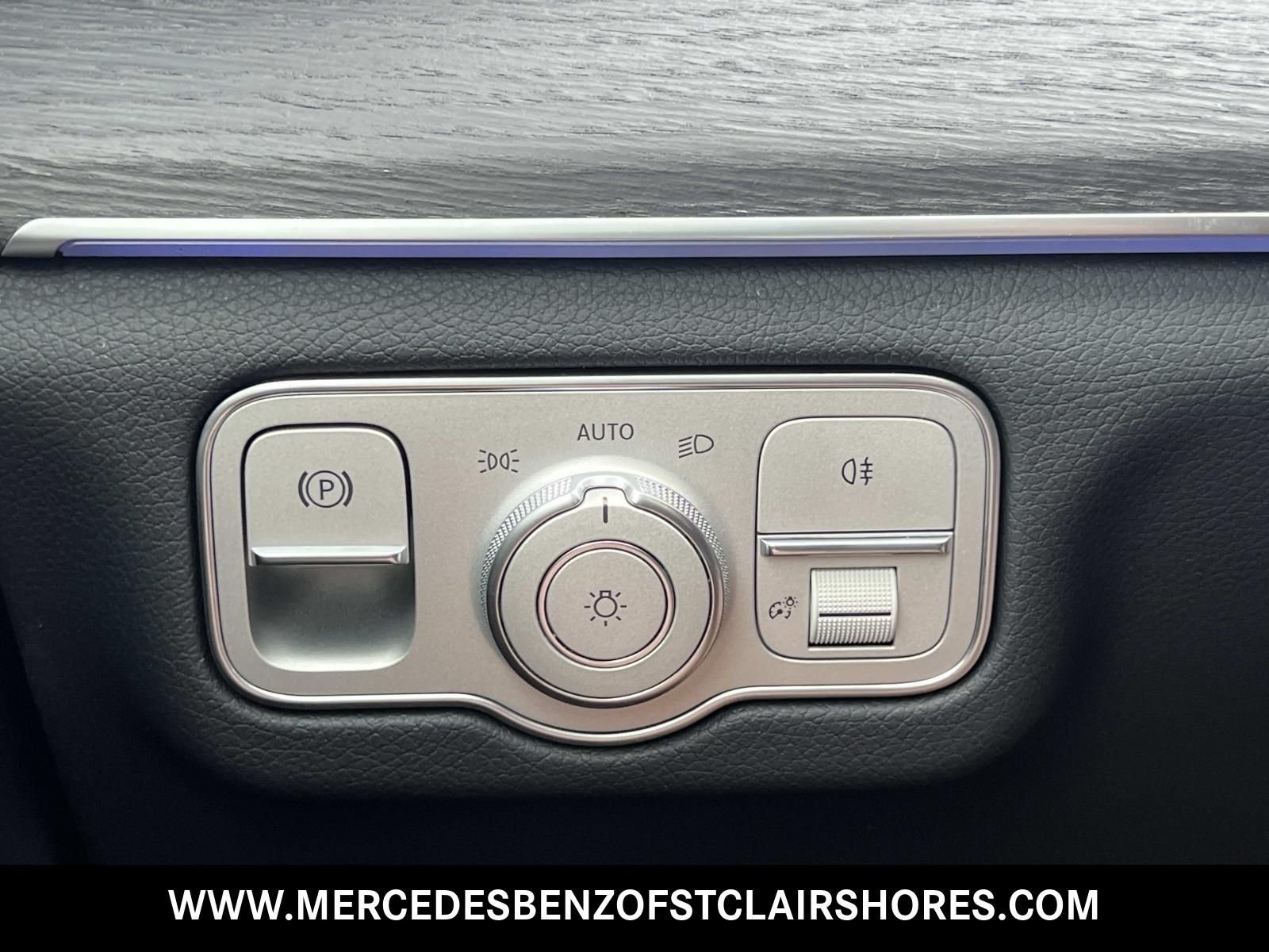 Used 2026 Selenite Grey Metallic Mercedes-Benz GLE 350 image 31