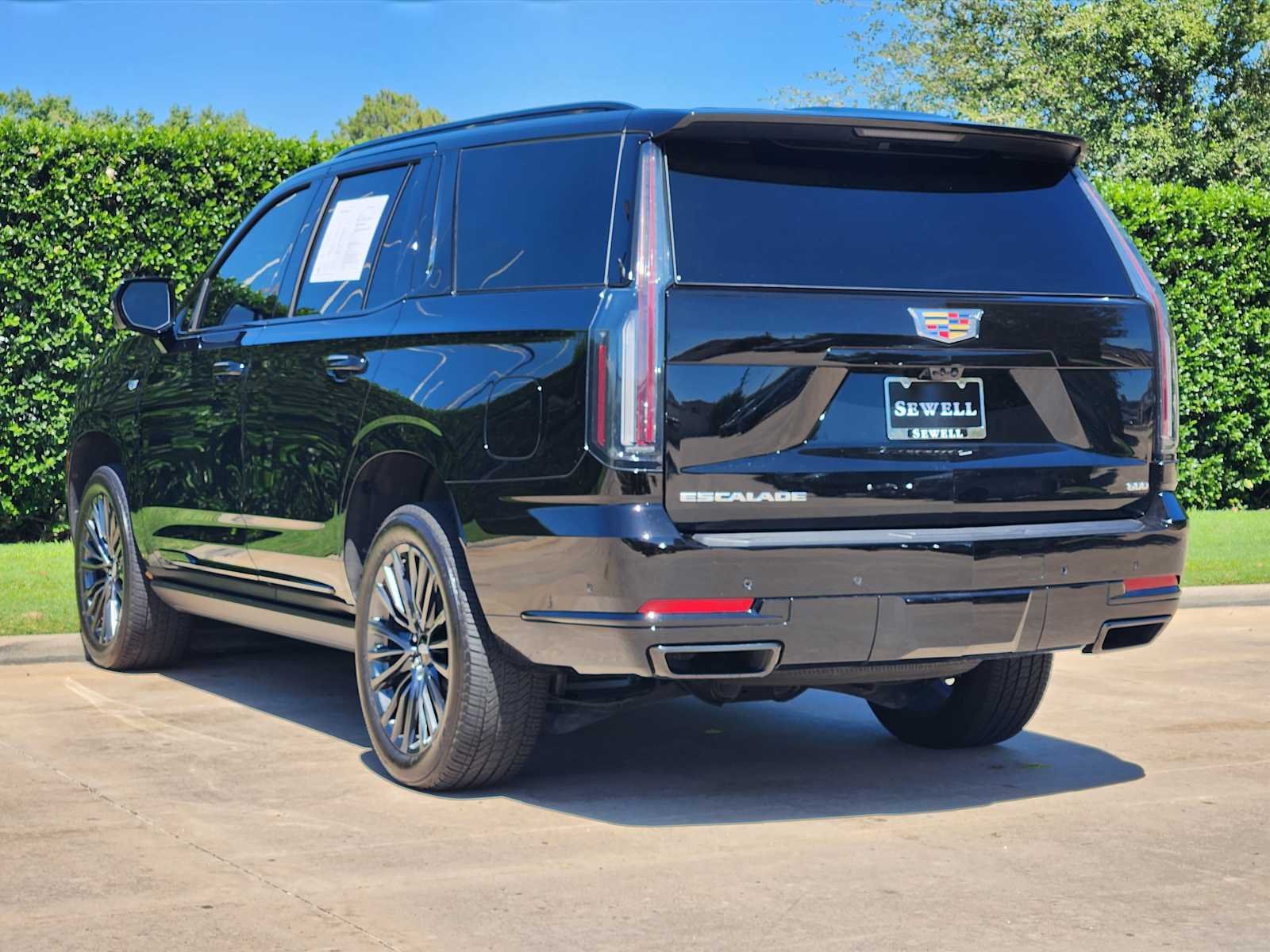 Used 2025 Black Raven Cadillac 4WD Sport Platinum image 4
