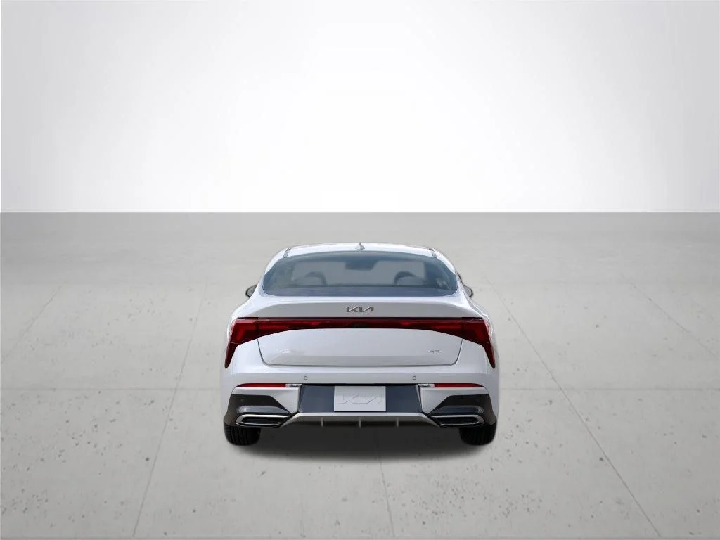 New 2026 White Kia GT-Line image 5