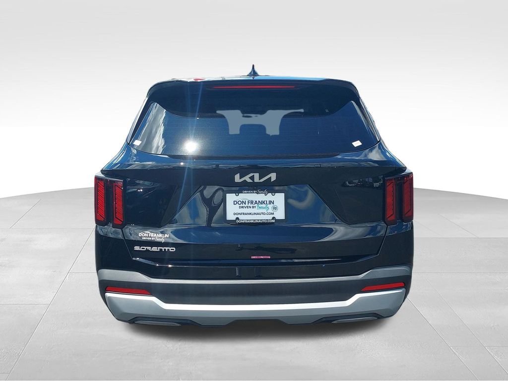 Certified Used 2026 Black Kia LX image 4