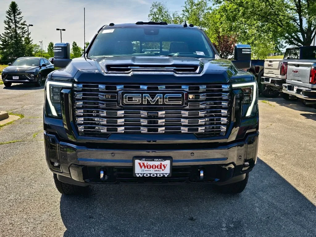 2026 GMC Sierra 2500HD Denali Ultimate - Photo 4