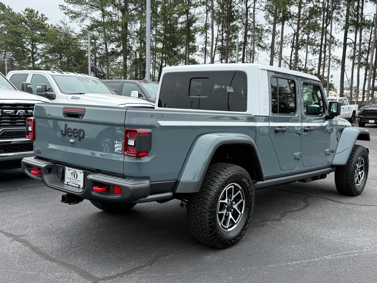 New 2026 Anvil Clear-Coat Exterior Paint Jeep Rubicon 4x4 image 3