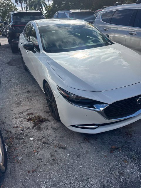 Used 2022 White Mazda Premium Plus image 2