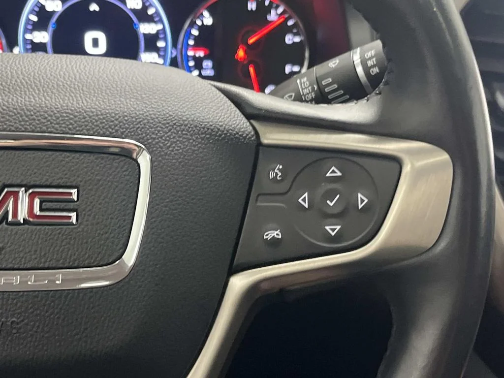Certified Used 2022 WHITE FROST TRICOAT GMC Denali image 20