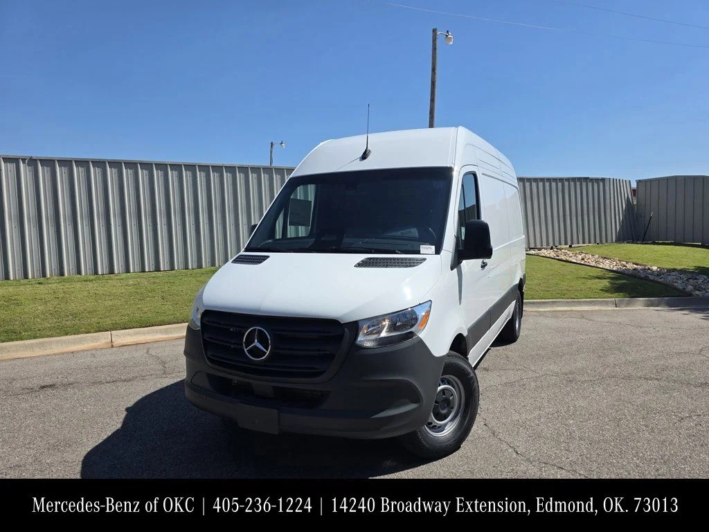 2026 Mercedes-Benz Sprinter 2500 144 WB's photo