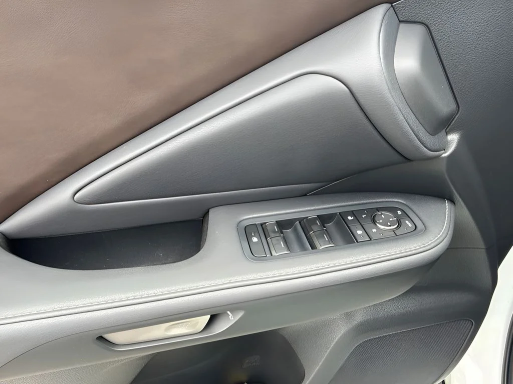 Used 2025 Beige Lexus 350 Premium image 19