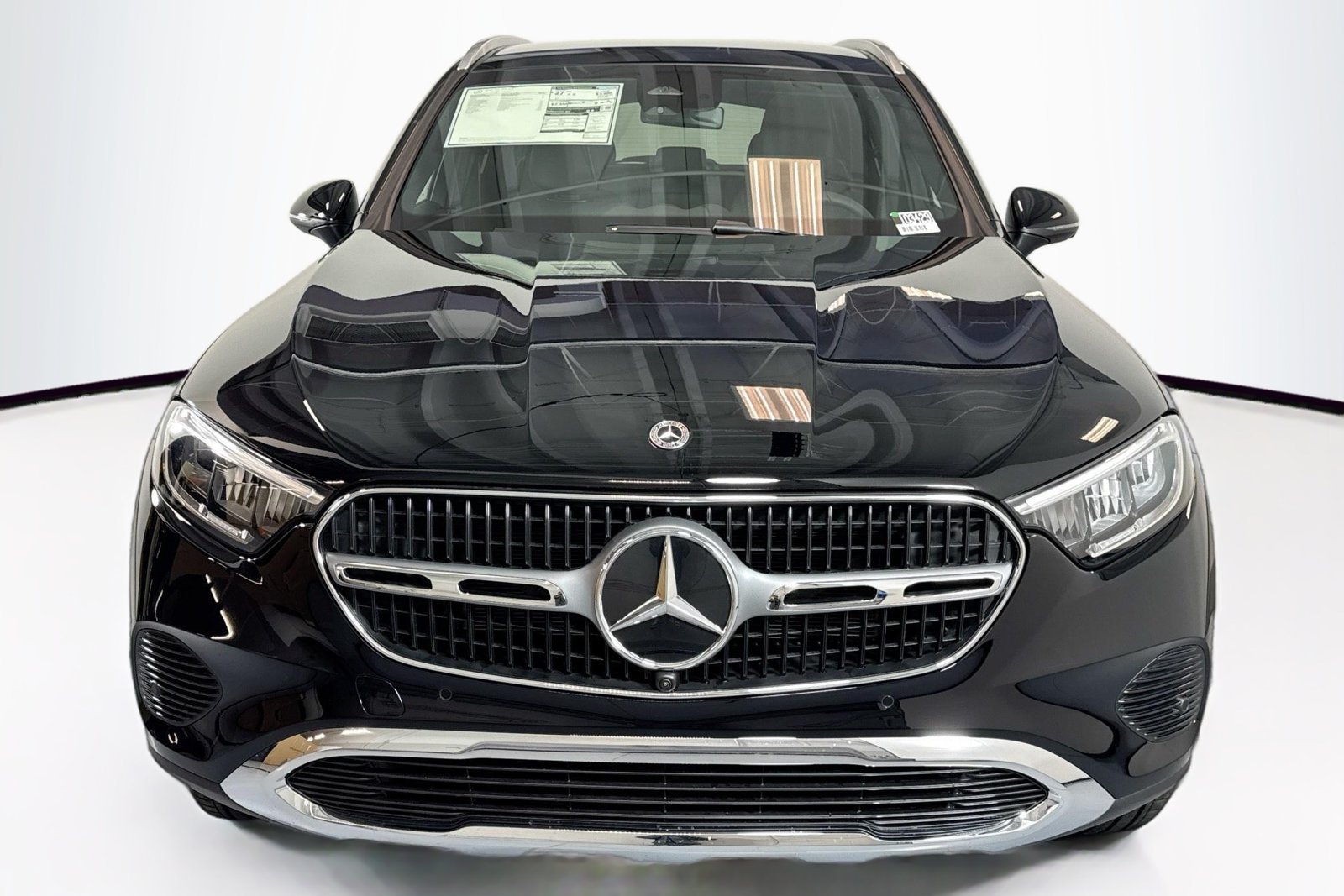 New 2026 Black Mercedes-Benz GLC 300 image 2
