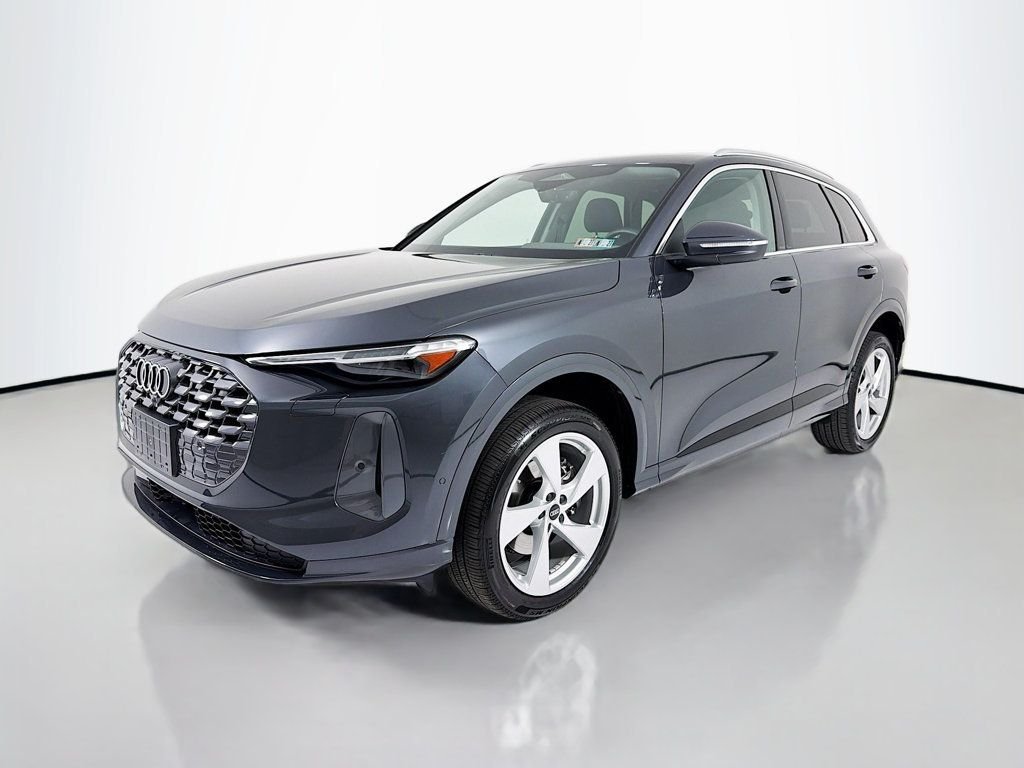 Used 2025 Tambora Gray Metallic Audi Premium Plus 2.0 TFSI quattro image 3