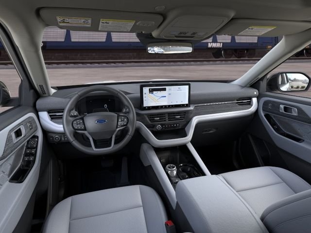 New 2026 White Metallic Ford Platinum image 9