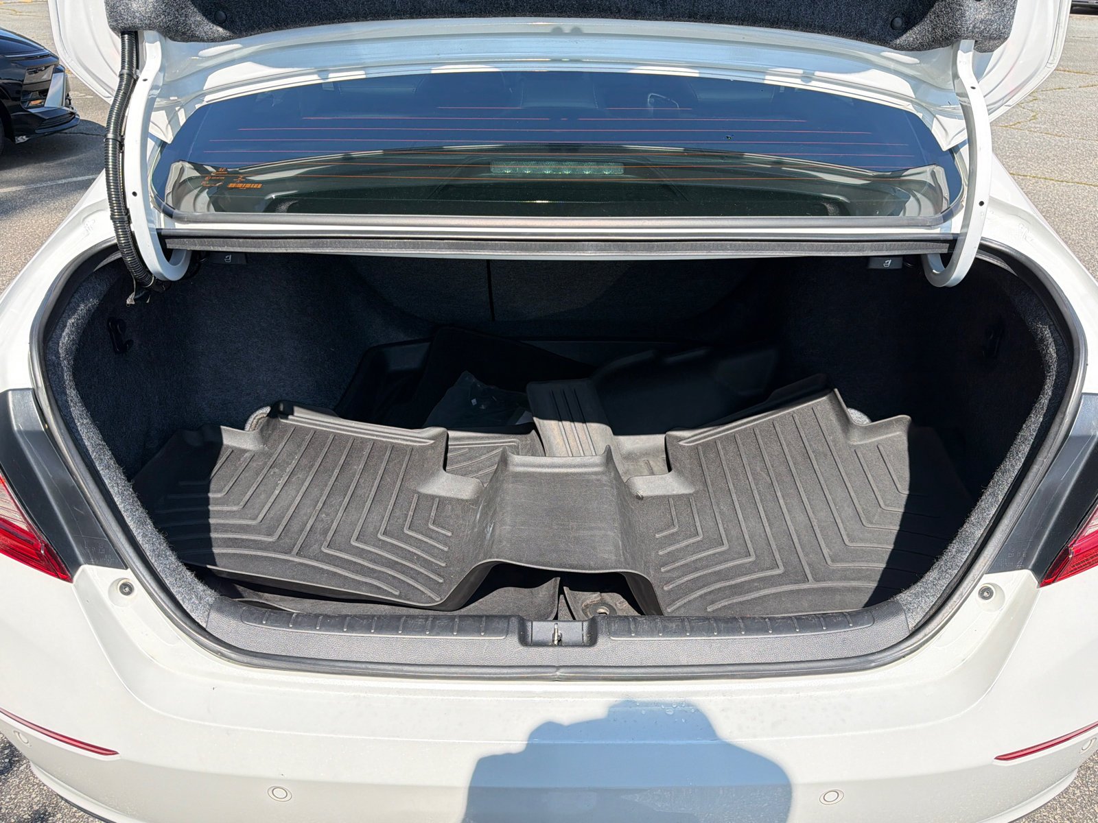 Used 2021 Platinum White Pearl Honda Touring image 18
