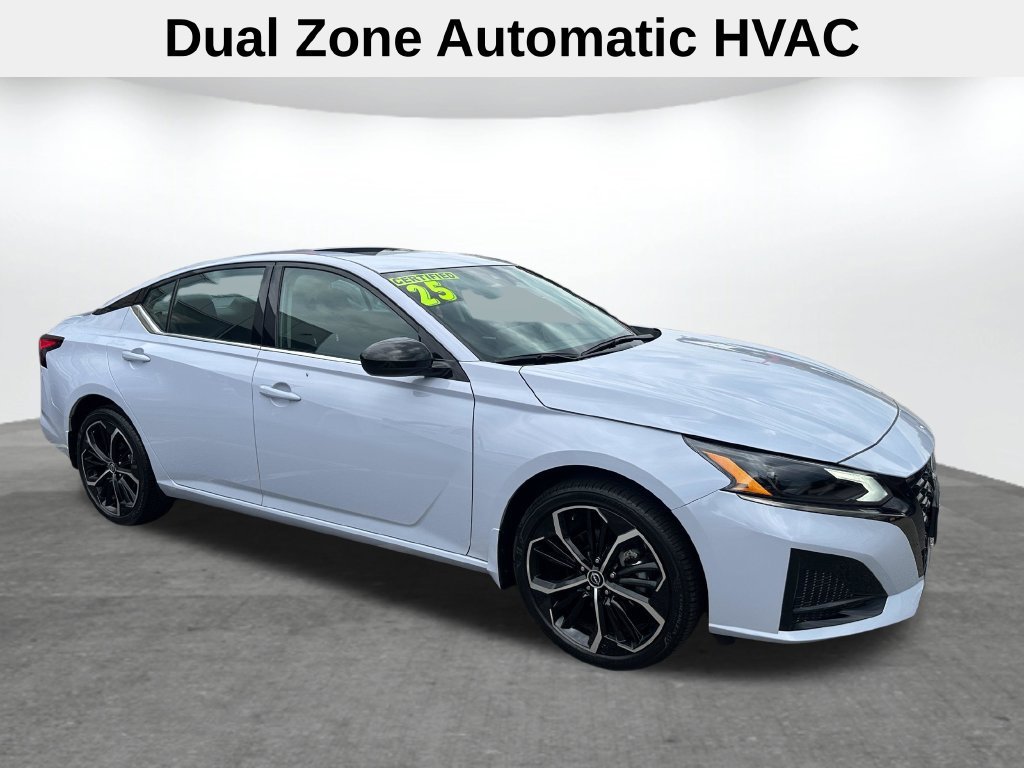 Used 2025 Gray Nissan 2.5 SR image 5
