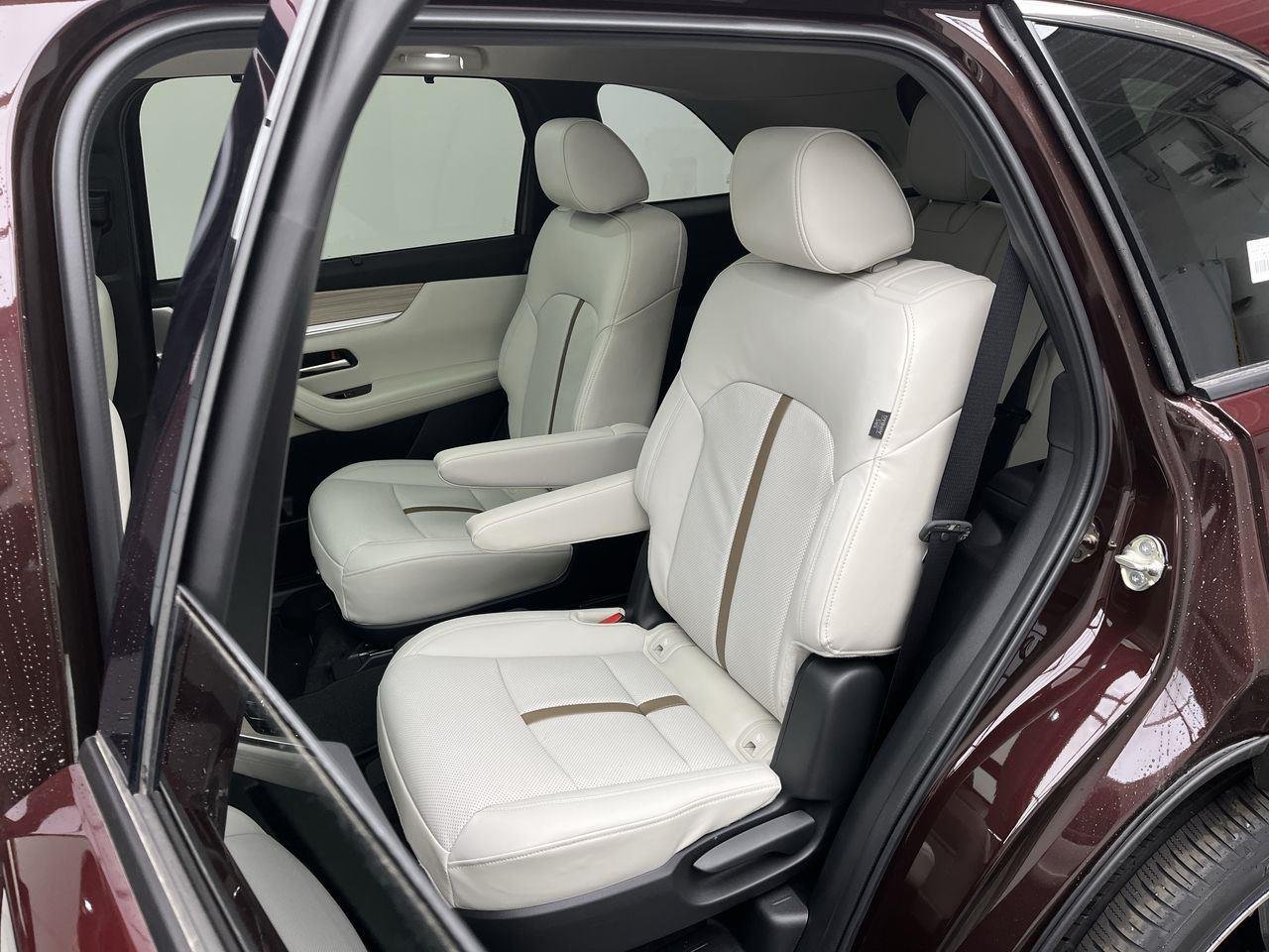 2026 Mazda CX-90 Premium Plus Package - Photo 12