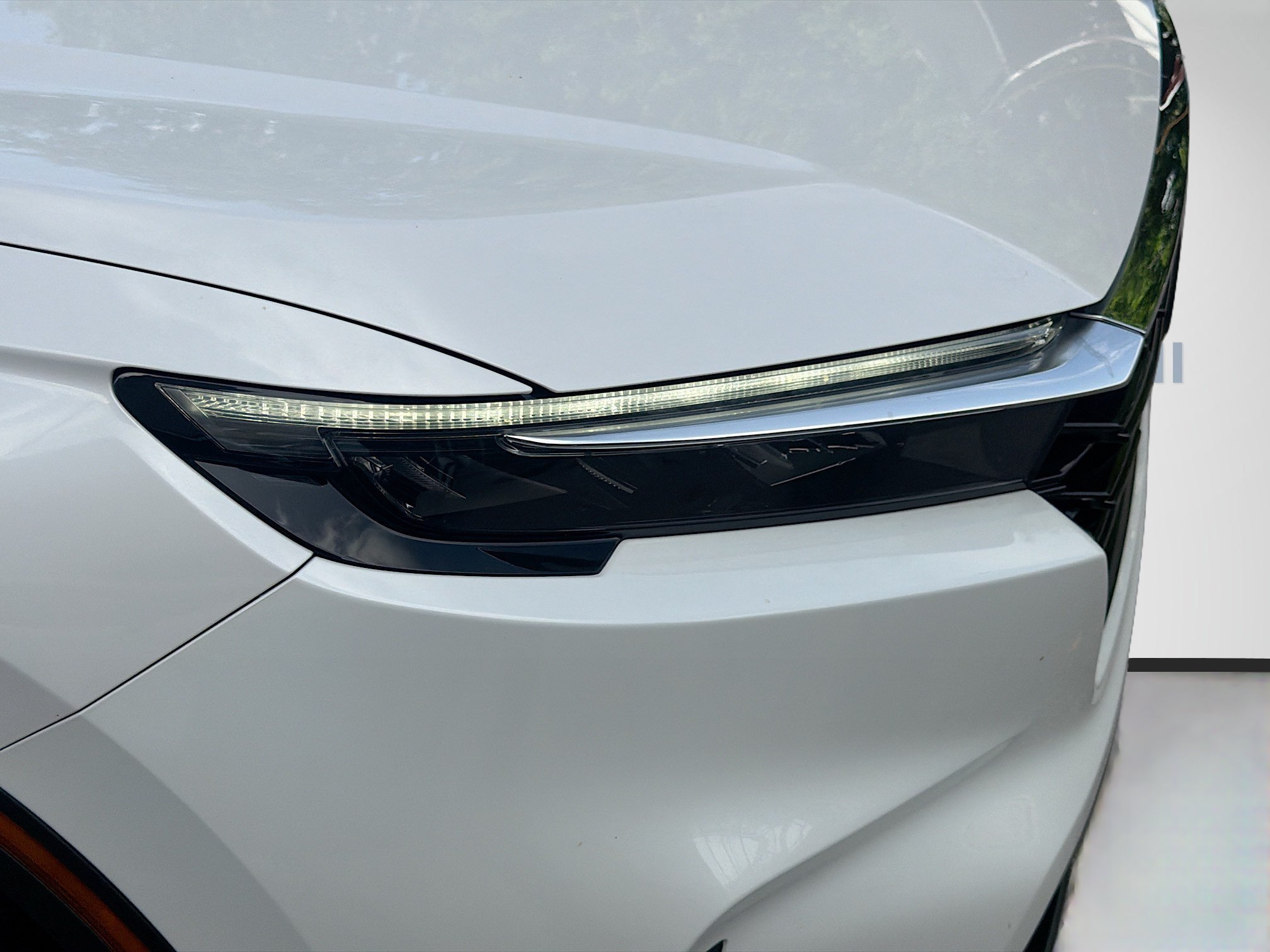 Used 2024 sparkle silver metallic Honda EX image 32