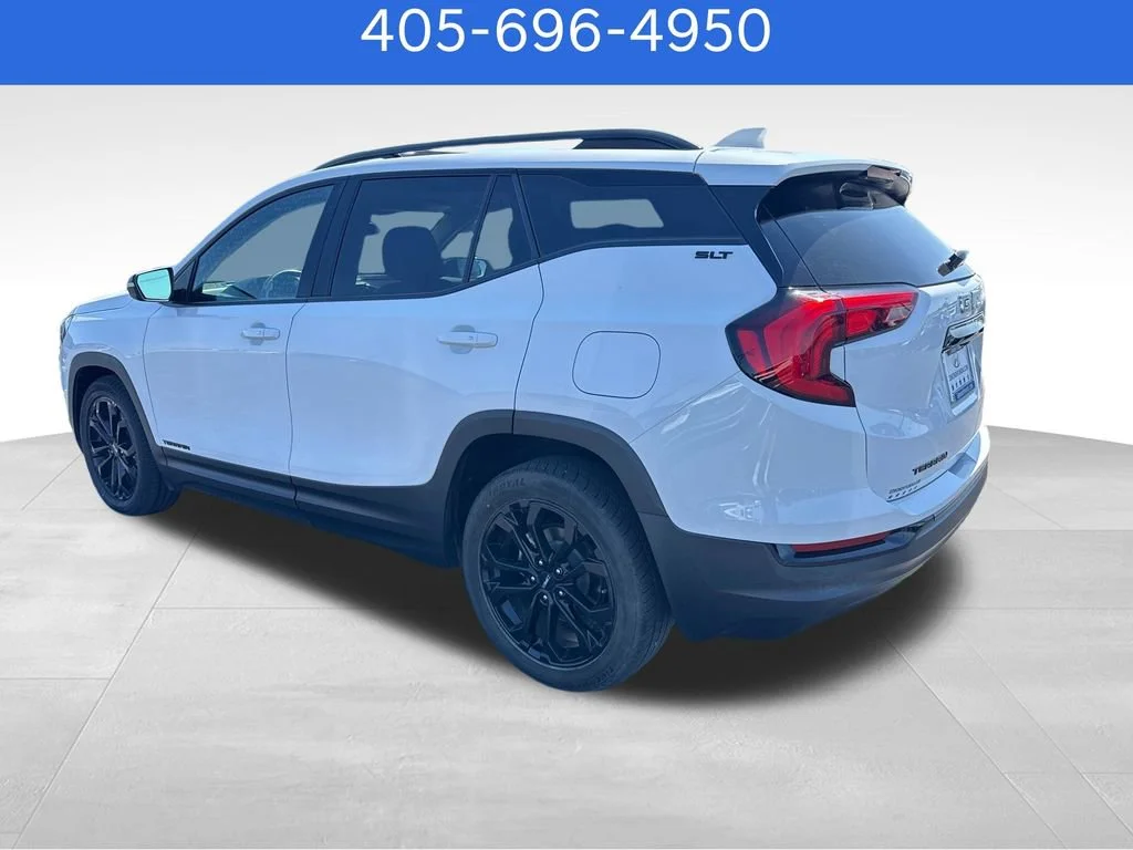 Pre-Owned 2021 GMC Terrain SLT