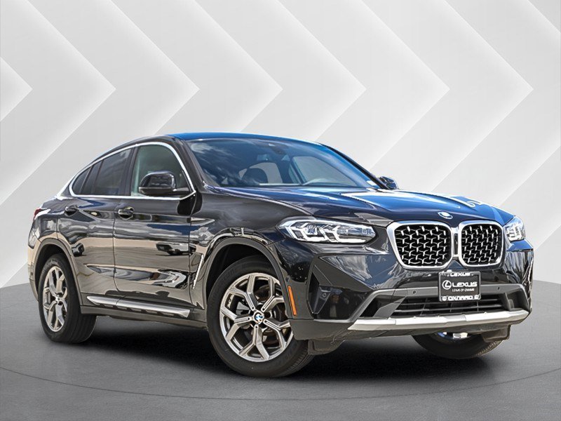 2025 BMW X4