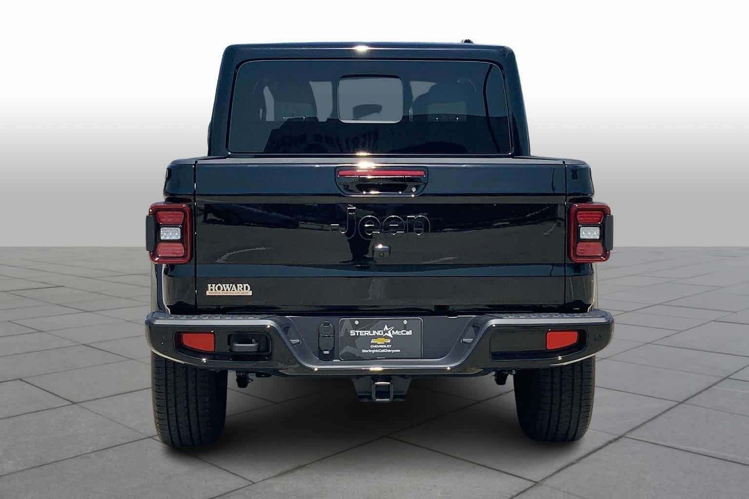 Used 2022 Black Clearcoat Jeep High Altitude image 9
